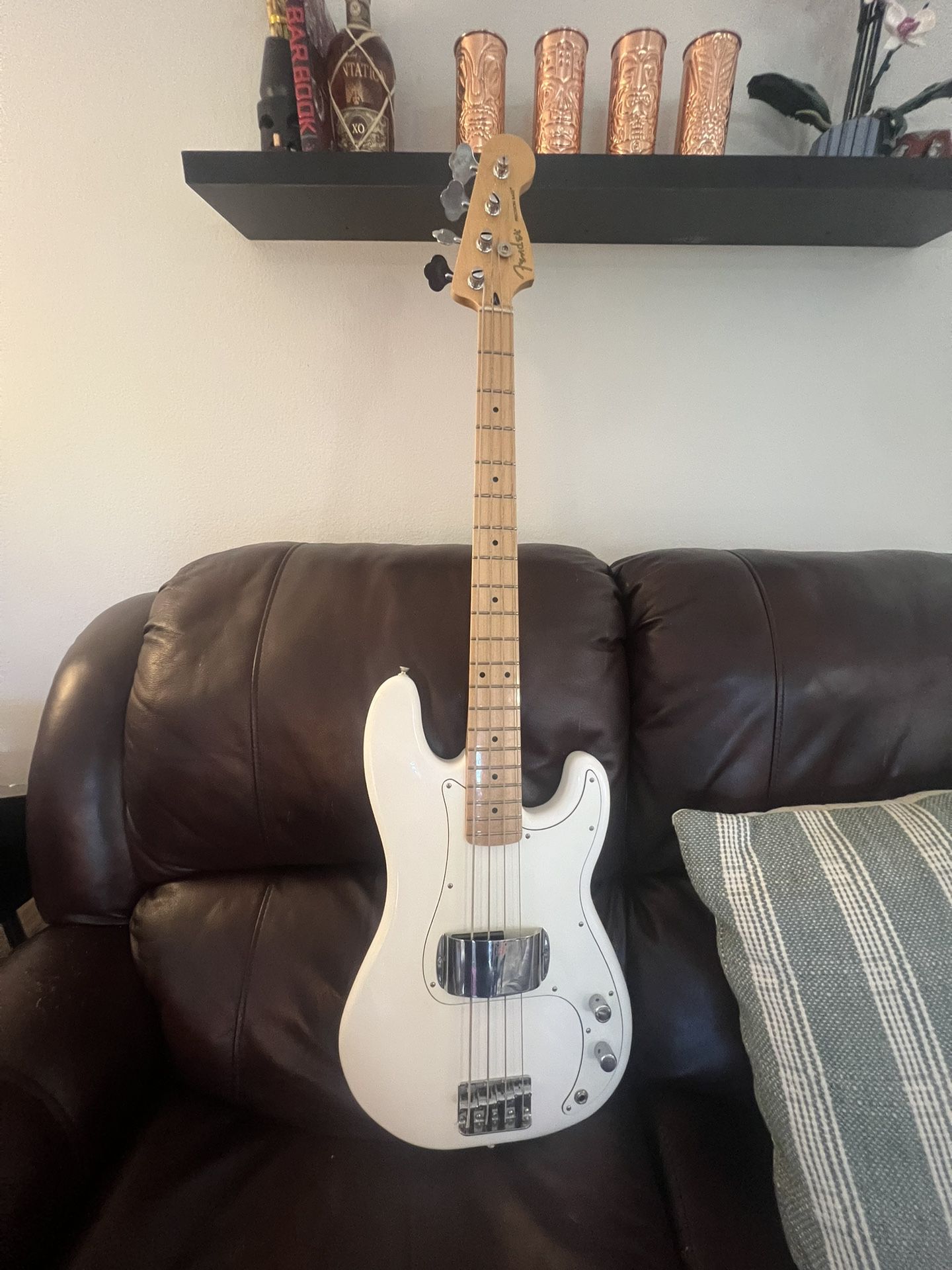 Fender P Bass