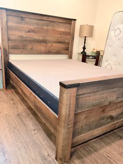 Ashley Furniture Trinell Queen Bed Frame – Rustic Brown