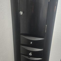 Chest