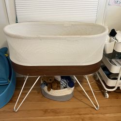 Snoo Bassinet with Extras