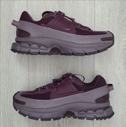 Nike Zoom Vomero Roam Winterized Running Shoes HQ2181-500 Womens Sizes MSRP $180