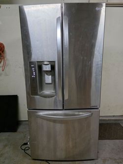 LG French Door Refrigerator (Model: LFXS24623SE) - FOR PARTS OR REPAIR