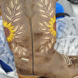Women's Cowboy Boots 