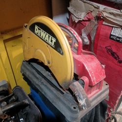DeWalt Metal Saw No Blade