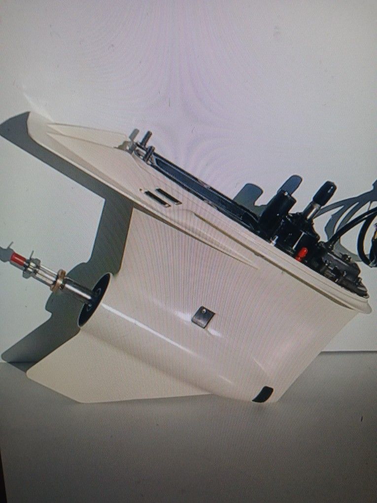 2019 Evinrude 150-300