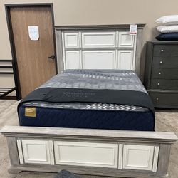 Solid Wood Queen and King bed Frame 