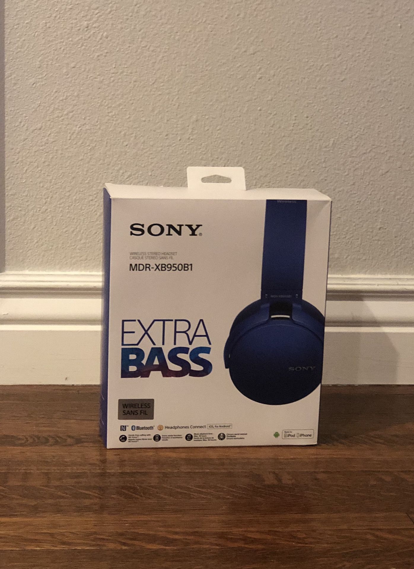 Sony Extra Bass Headphones- MDR-XB950B1
