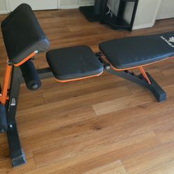 Adjustable Weight Bench