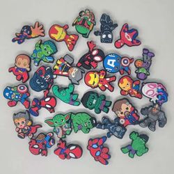 29 pcs Crocs Charms Avengers Cute 71X