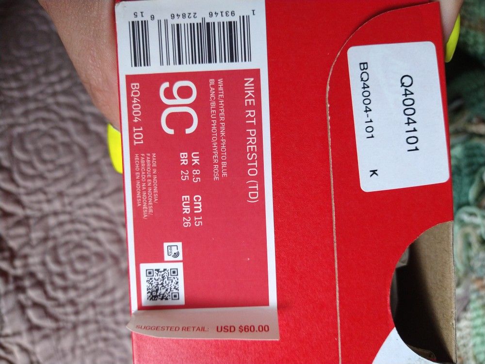 TODDLER NIKE BRAND NEW 9C