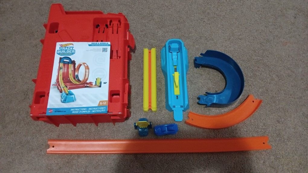 Hot Wheels Track Builder Unlimited Playset Fuel Can Stunt Box
