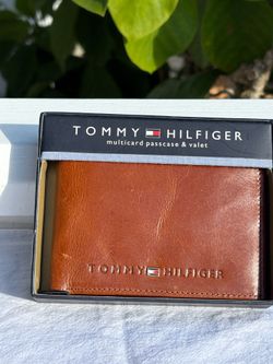 Brand new inbox Tommy Hilfiger Men's Bifold Wallet
