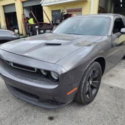 2016 Dodge Challenger