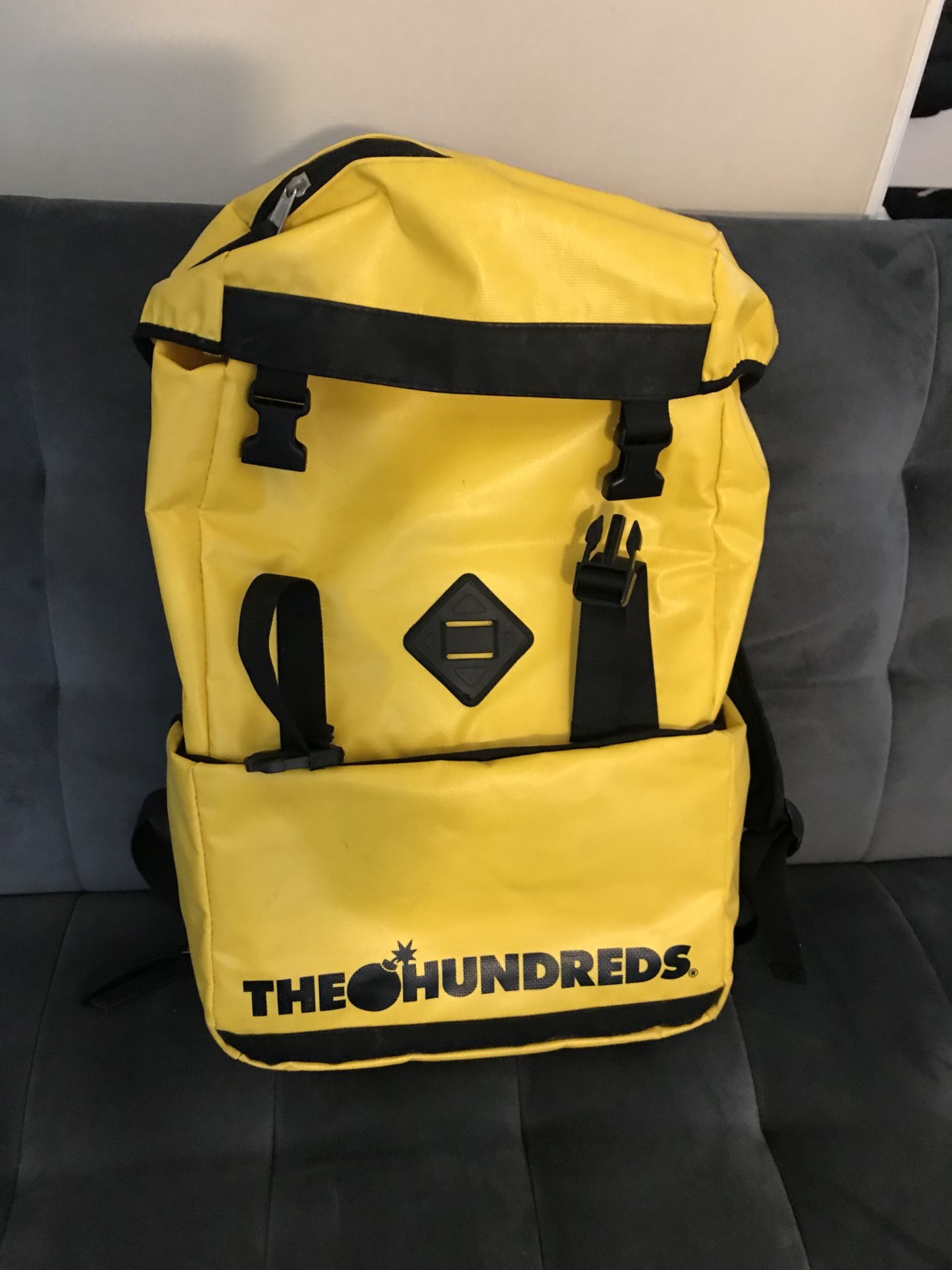 The Hundreds Tarpaulin Yellow Stevens Camera Bag
