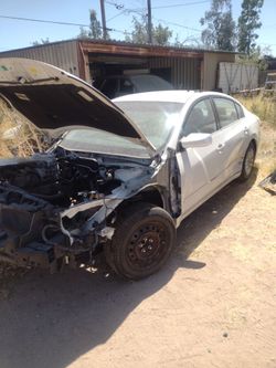2007-2012 Nissan Altima parts parting out
