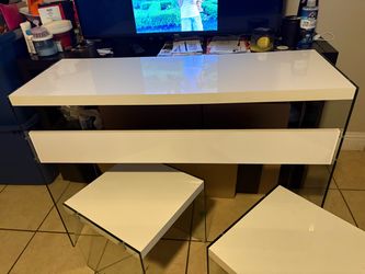 White Gloss Console Table with Glass Legs and Nesting Tables