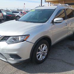 2016 Nissan Rogue SV Sport Utility 4D