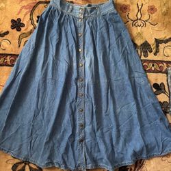 Skirt