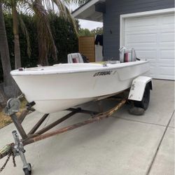 18 Foot Fiberglass fishing Boat 9.9 Nissans outboard motor