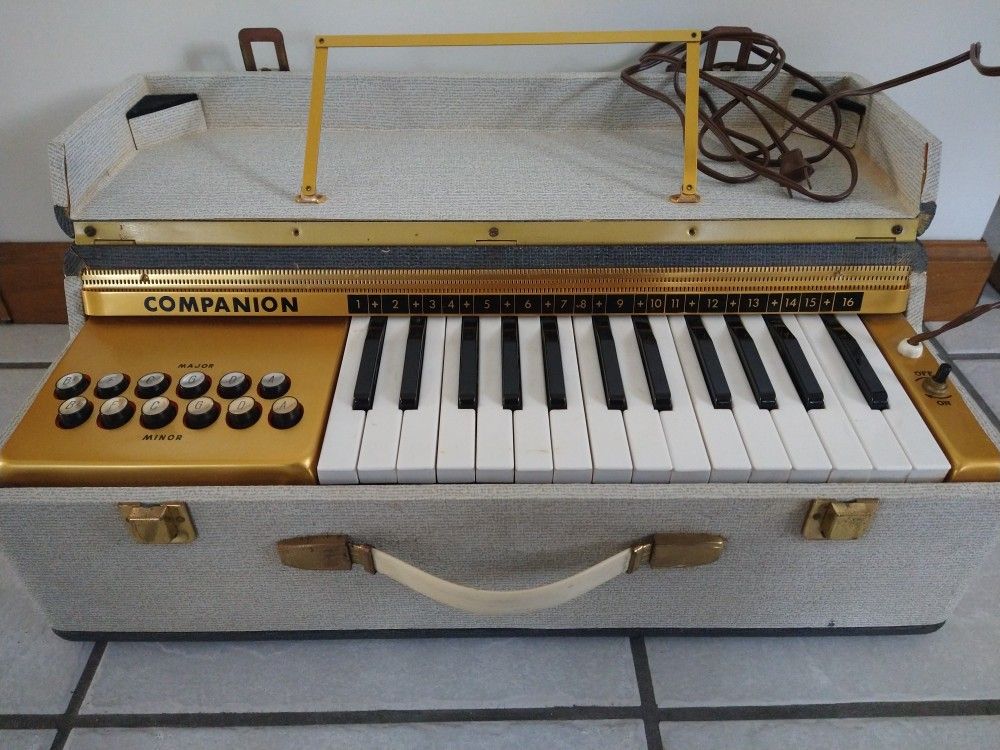 Companion Orcoa Portable Electric Organ Working Made in Italy