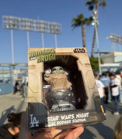 Grogu Star Wars Dodgers Bobblehead Vinyl Exclusive Star Wars Night 2026
