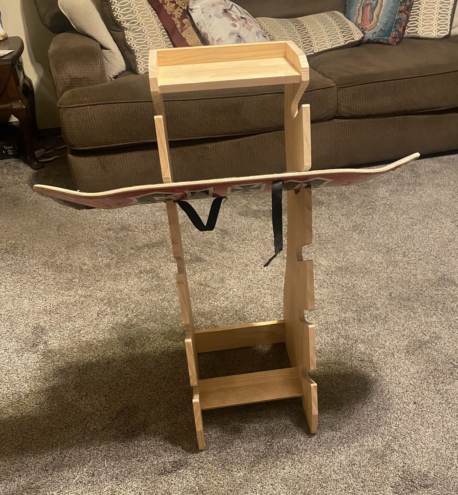 Skateboard Holder $10