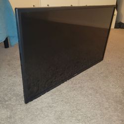 32" Polaroid TV (Perfect for Bedroom/Guest Room)
