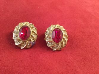 New Chop Earring