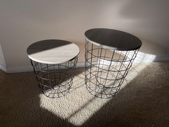 End tables / blanket baskets