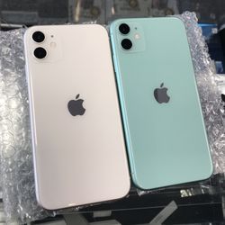 iPhone 11 128gb AT&T And Cricket Only $599 each 