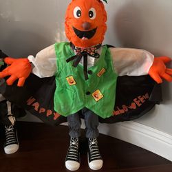 HALLOWEEN CHARACTER “CUTE”