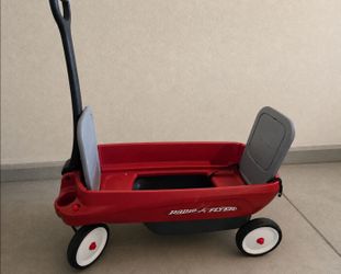 Like new Radio Flyer Wagon