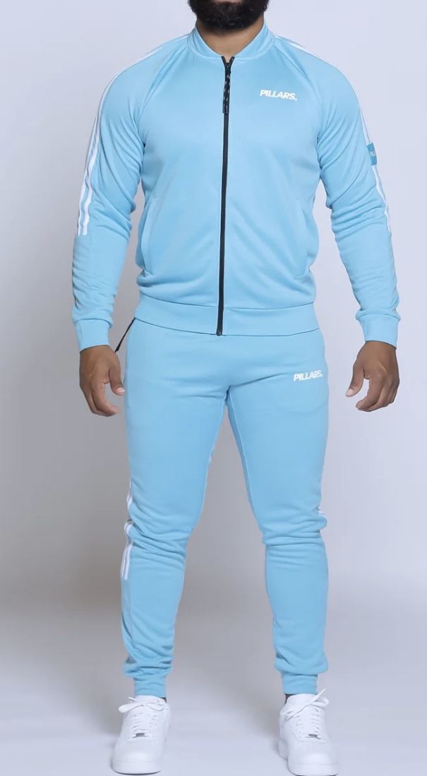 Baby blue sweatsuit size Medium