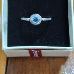 New S.Sterling Silver Blue Topaz Ring Size 8