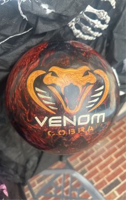 Black Widow Venom Ghost Pearl Hammer Bowling ball