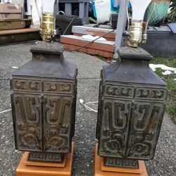 Bronze Chinese Antique Lamps Pair With Shades Square