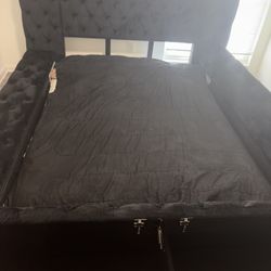 King Size Platform Bed 