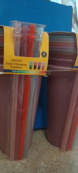 4 Pk Color Changing Tumblers $2 Each