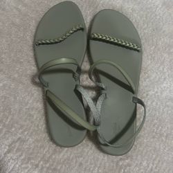 Green Universal Tread Sandals 