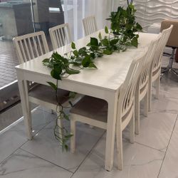 Dinning Table 6 Chairs 