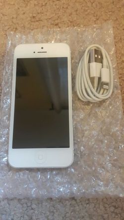 AT&T Apple iPhone 5 64gb factory unlocked tmobile Metro pcs cricket etc.
