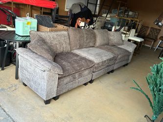 Large Gray Chenille 3-Seat Sofa