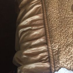 Queen Silk Satin Comforter 