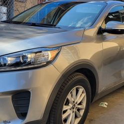 2019 Kia Sorento Lx ( Awd )