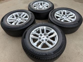 CHEVY SILVERADO WHEELS WITH NEW MICHELIN TIRES 265/65R18