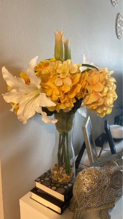 Artificial flower decor (vase and stones not included)