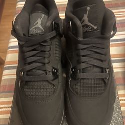 Jordan Retro 4 Black Cat 2025. 7YAvailable 
