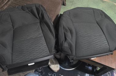 2025 front seat cover Ram