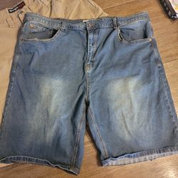 Men's Shorts - 44
