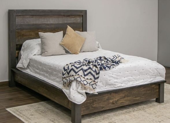 Queen Platform Bed  Real Wood